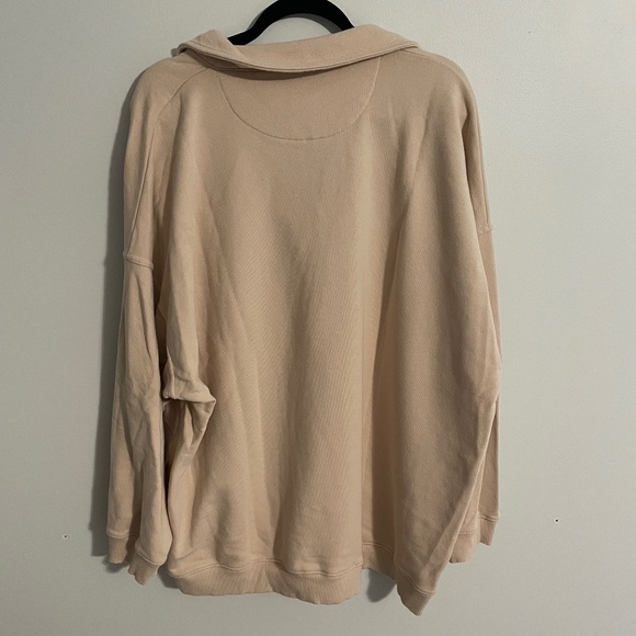 Aerie distressed collared crewneck sweatshirt - Picture 6 of 9